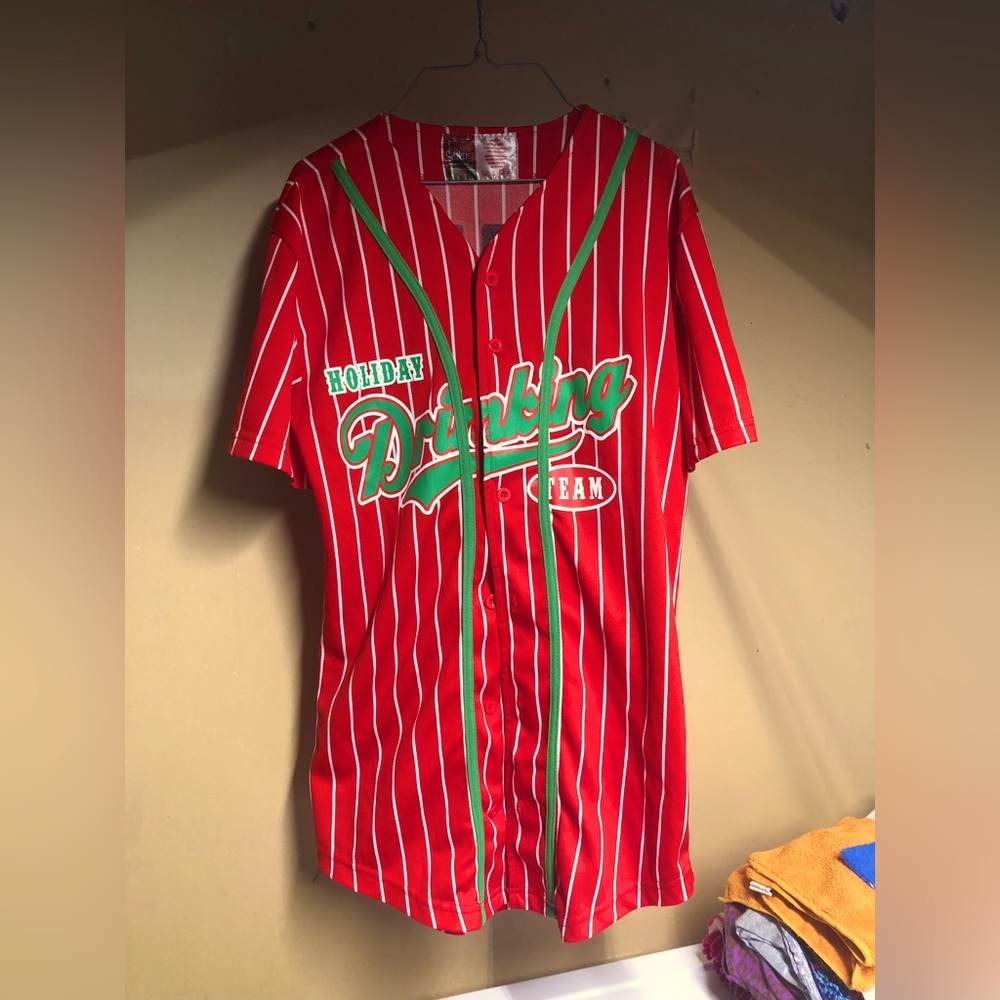 DEADSTOCK Spencers Holiday Drinking Team Jersey